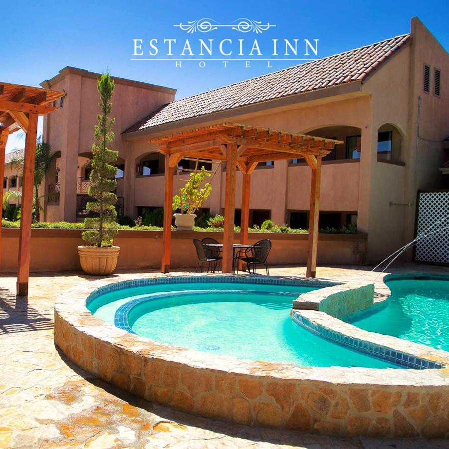 Estancia Inn Tecate Eksteriør bilde